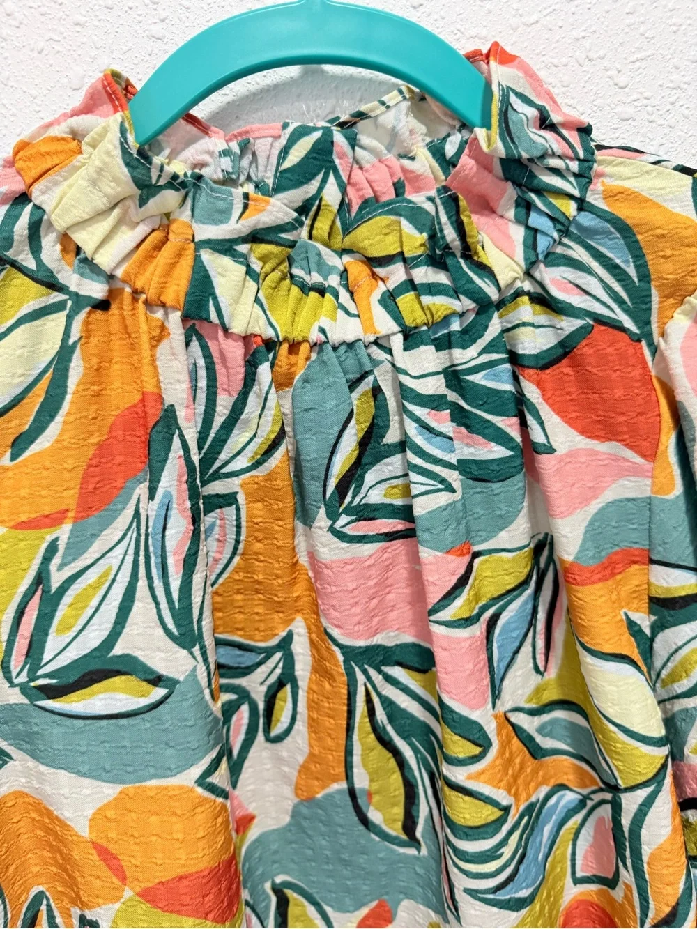 THML high neck Multicolor Floral Puff-Sleeve Blouse M - Picture 8 of 9
